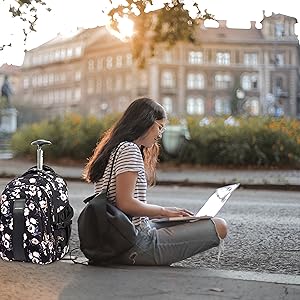 KROSER 17" Rolling Laptop Backpack - Image 8